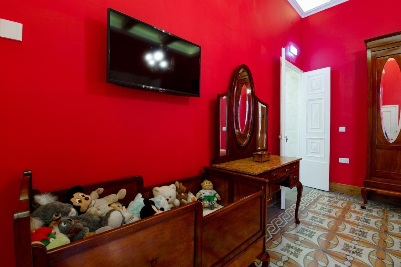 Hotel Monreal Boutique Townhouse - R024Rm4 Paola Esterno foto